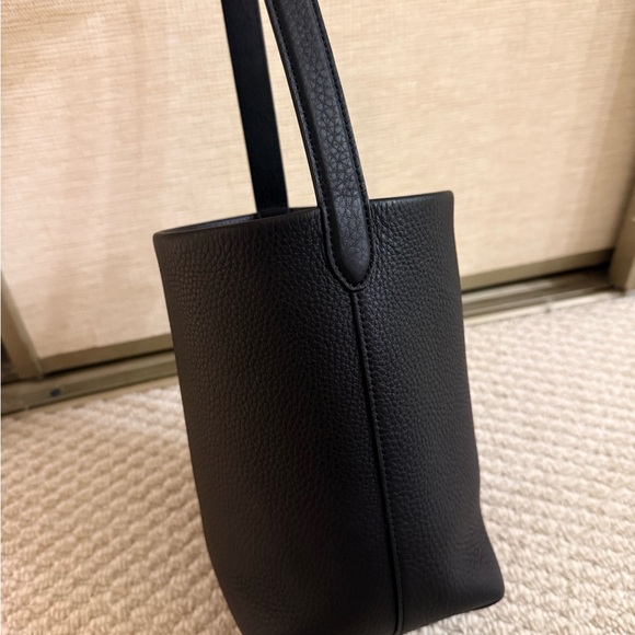 ❌SOLD❌ Row NS Small Park Tote Bag - Picture 4 of 9